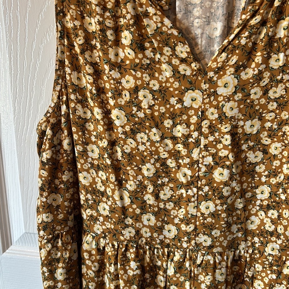 NWT Yellow Floral Sundress - Picture 2 of 8